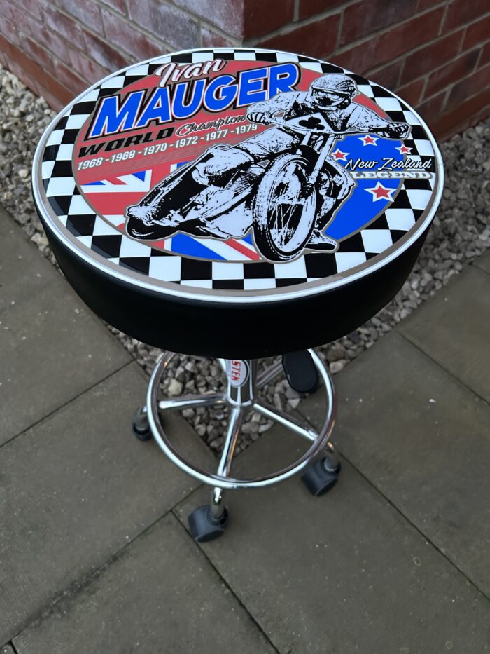 Workshop Stool - Image 5